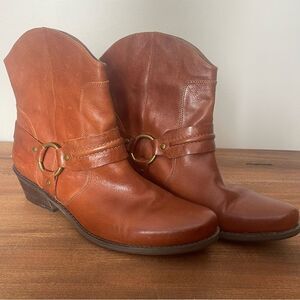 Franco Sarto Western Cowboy style Leather Women's Boots Sz 8 Cognac